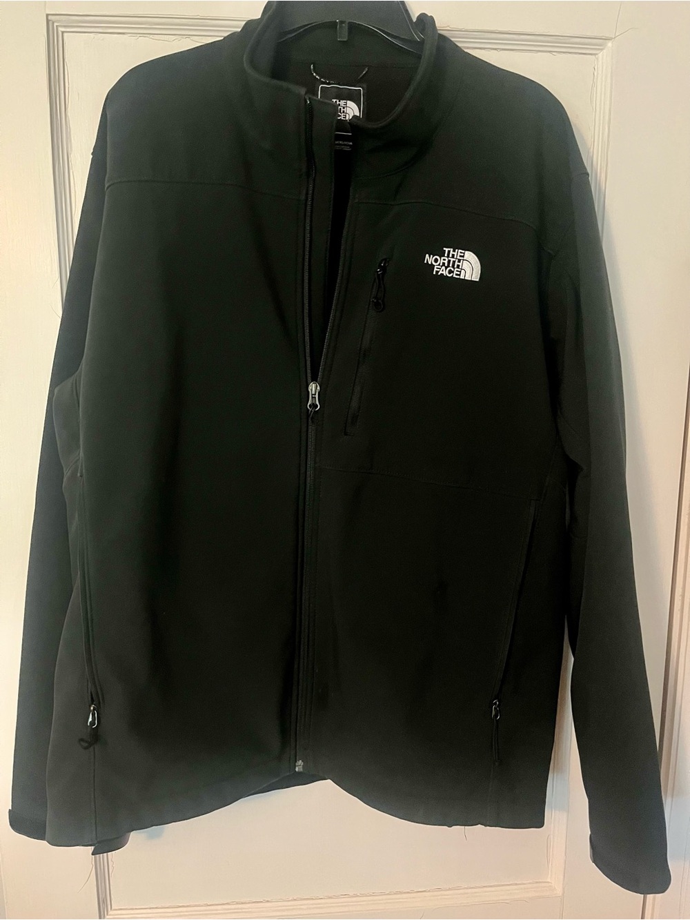The North Face Men's Black Soft-Shell Jacket with Chest Zip XL